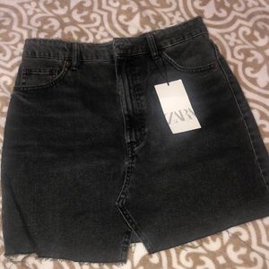 ZARA JEAN MINI SKIRT